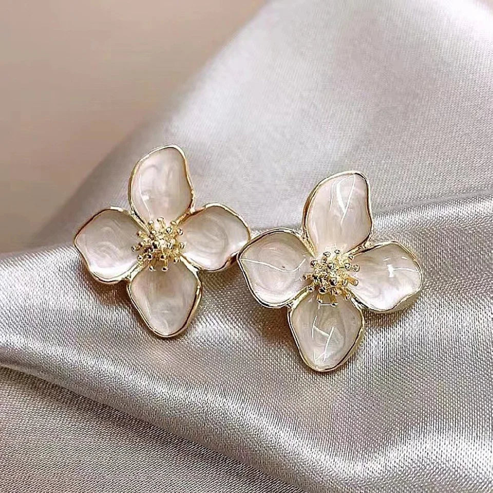 Sweet Flower Stud Earrings