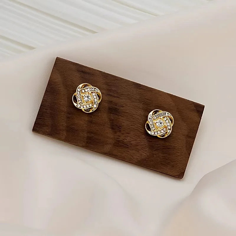 Shiny Zircon Heart Flower Earrings